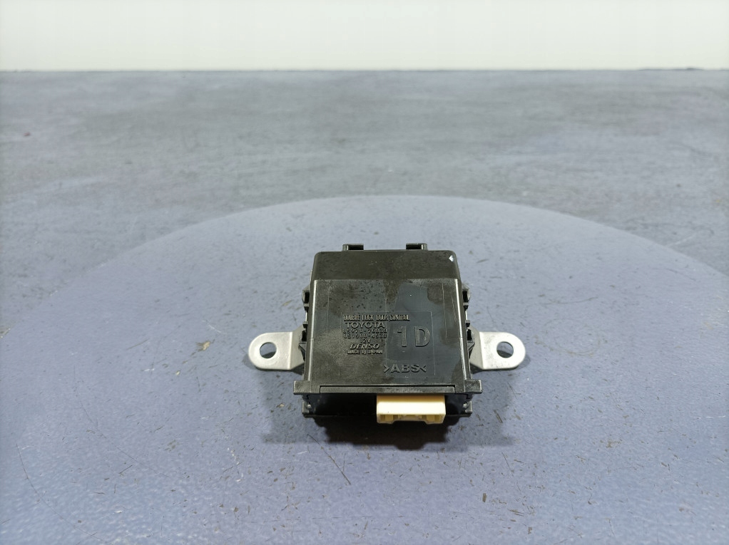 фото №1, Lexus ux 250h модуль блок управления дверь 85970-76030 m20afxs