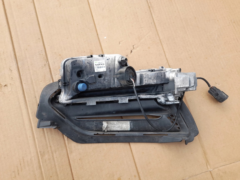 фото №8, Решітка бампера volvo s60 r design