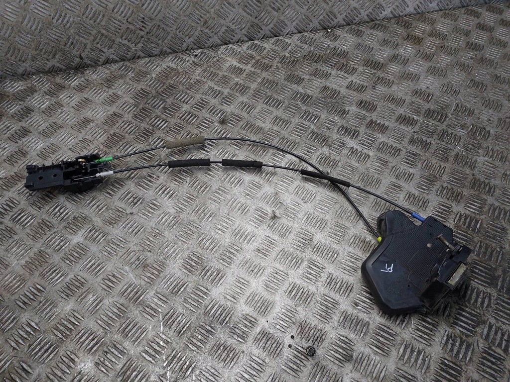 фото №4, Замок двері правий задня toyota avensis t25