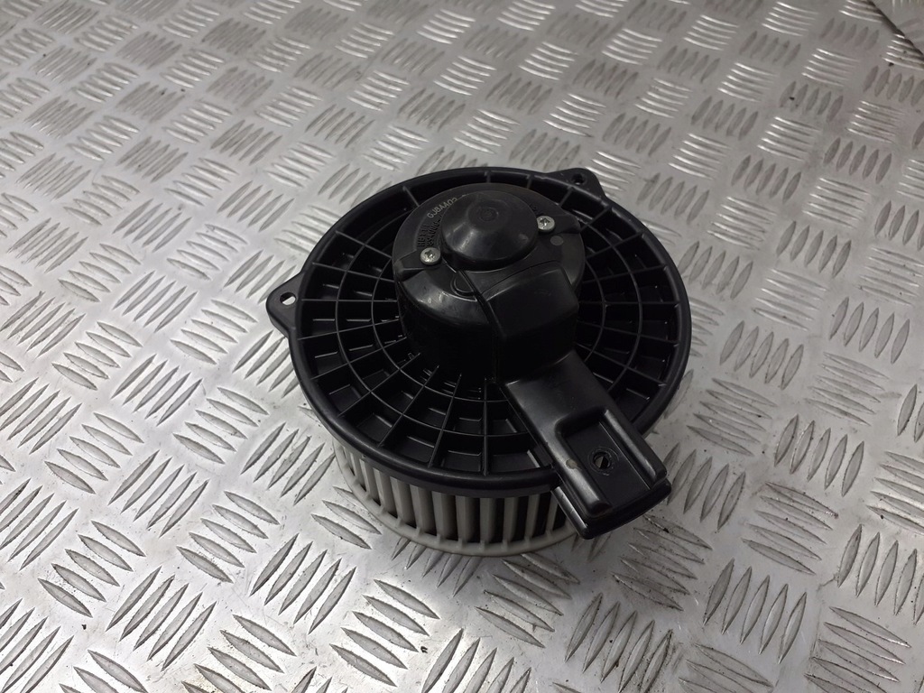 фото №1, Вентилятор обдув mazda 2 dy gj8aa02