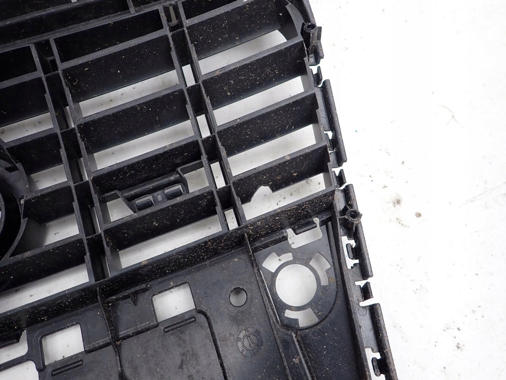 фото №15, Audi a4 s4 b7 s-line решётка радиатора решётка радиатора радиатора 8e0853651