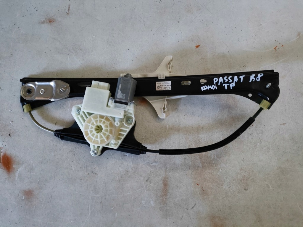 фото №1, Vw passat b8 kombi подъемник стекло правый задняя