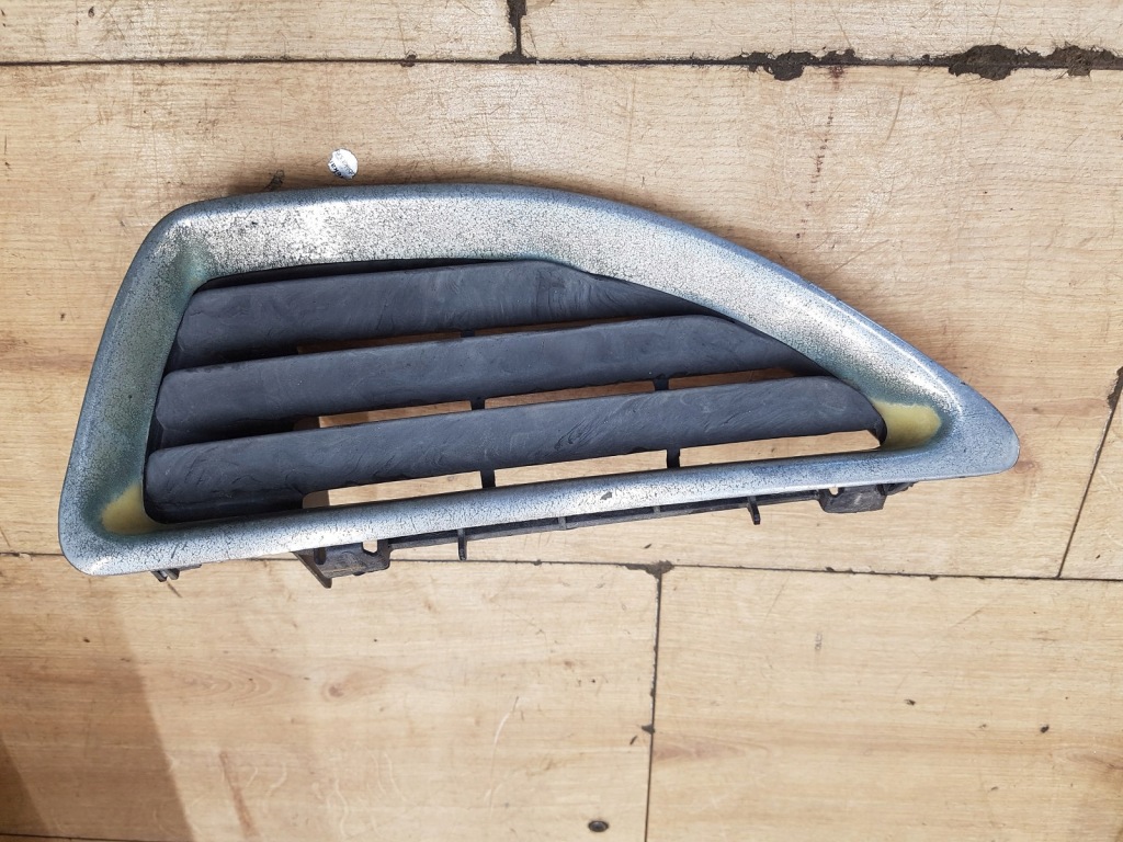 Купить Решётка бампера перед 2szt комплект renault megane i