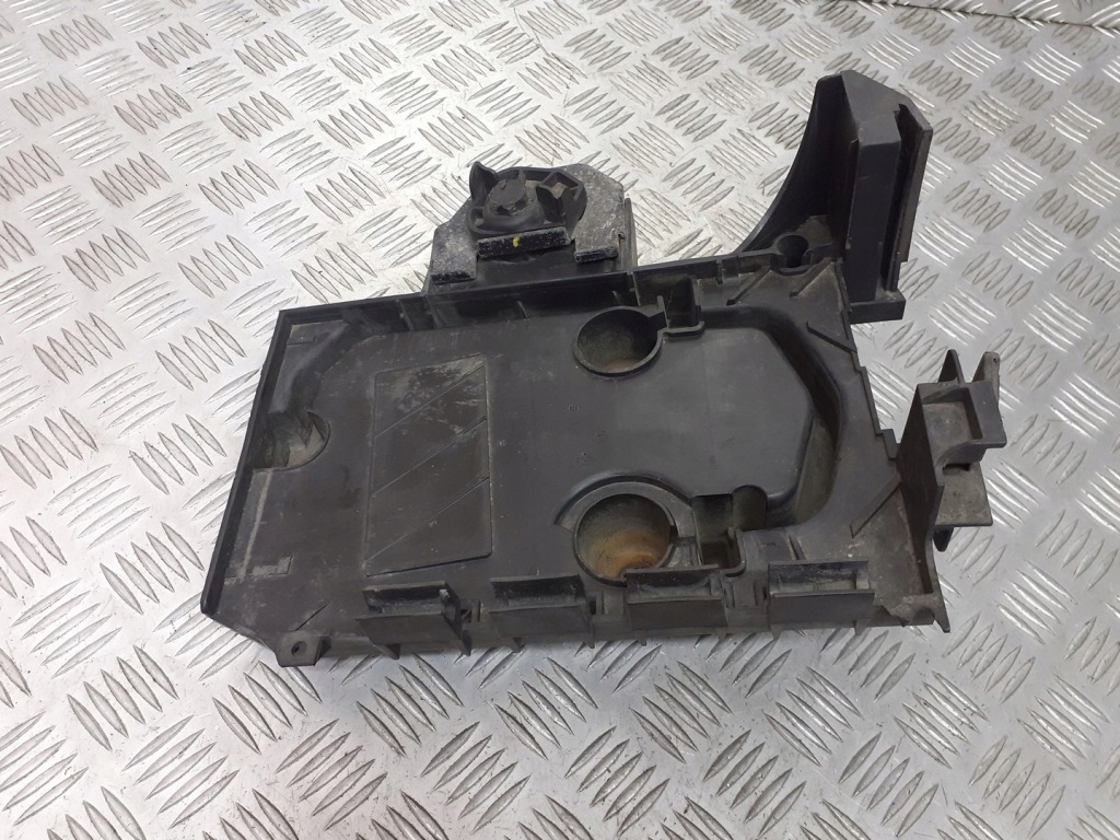 фото №1, Основание аккумулятор citroen c5 i 2.2 hdi