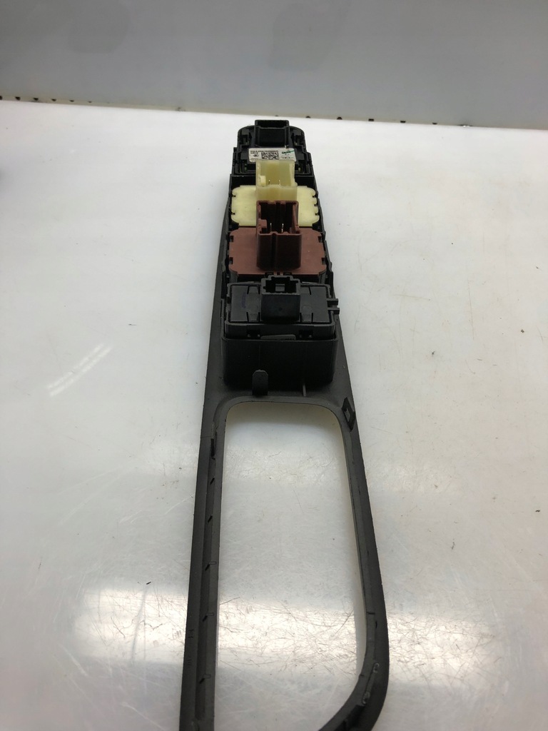 фото №4, Панель перемикач вікон renault 255702886r