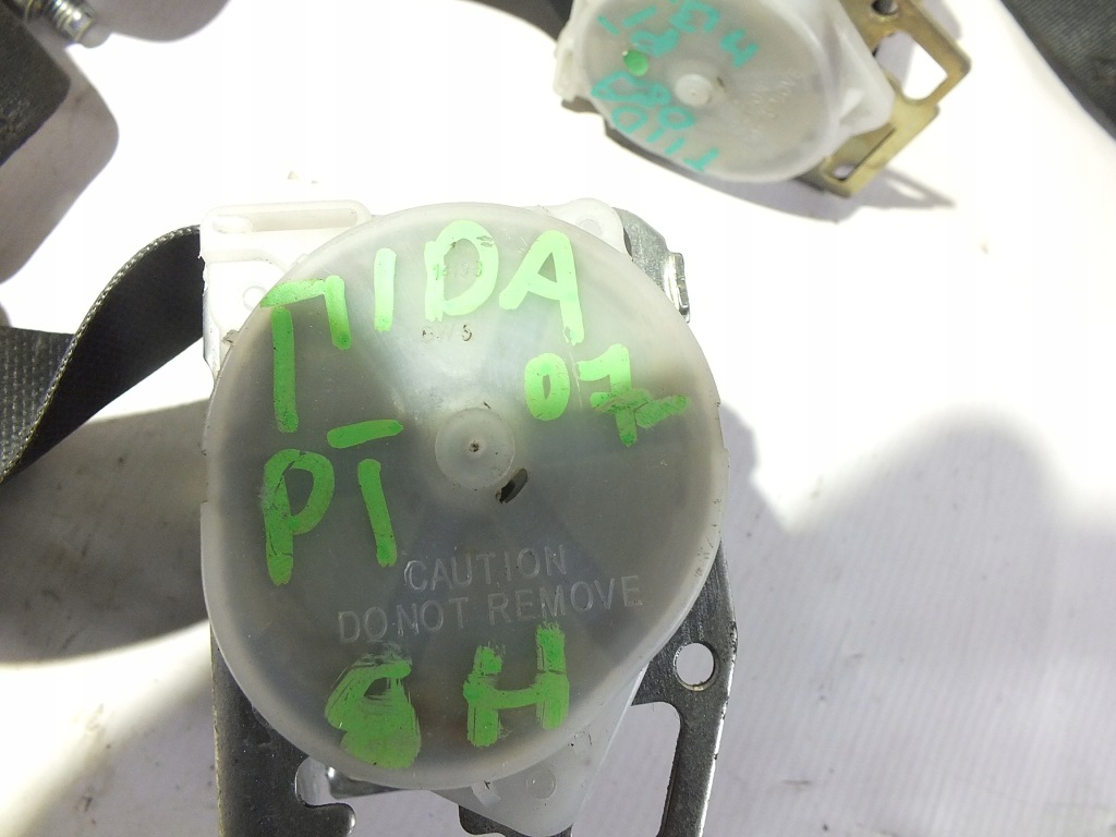 фото №4, Tiida hb pas безопасности левый правый средний задняя