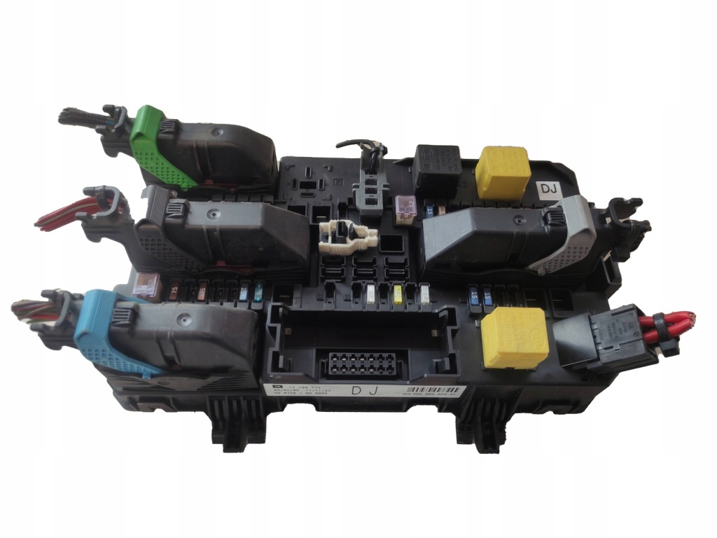 Купити Коробка запобіжників opel astra h gtc 1.9 cdti
