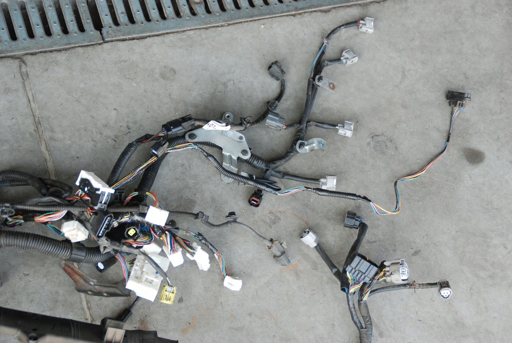 фото №4, Pajero 3.2did електропроводка двигуна 07r