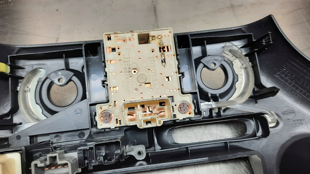 фото №9, Панель обдув 55412-0d010 toyota yaris i 02r 1.0b