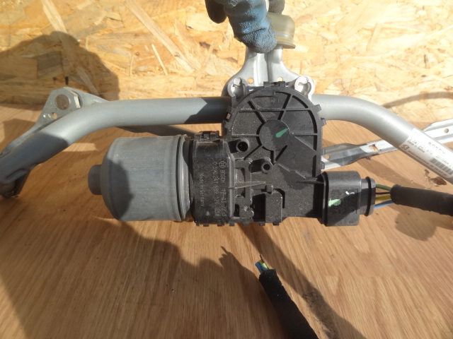 фото №5, Peugeot 208 2017 моторчик механизм дворник