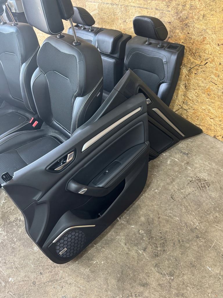 фото №11, Сидіння сидіння заднє сидіння обшивки renault megane iv hb комплект