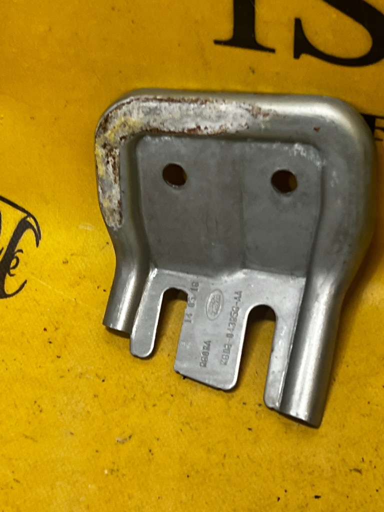 фото №2, Лист кронштейн кронштейн панели range evoque l551