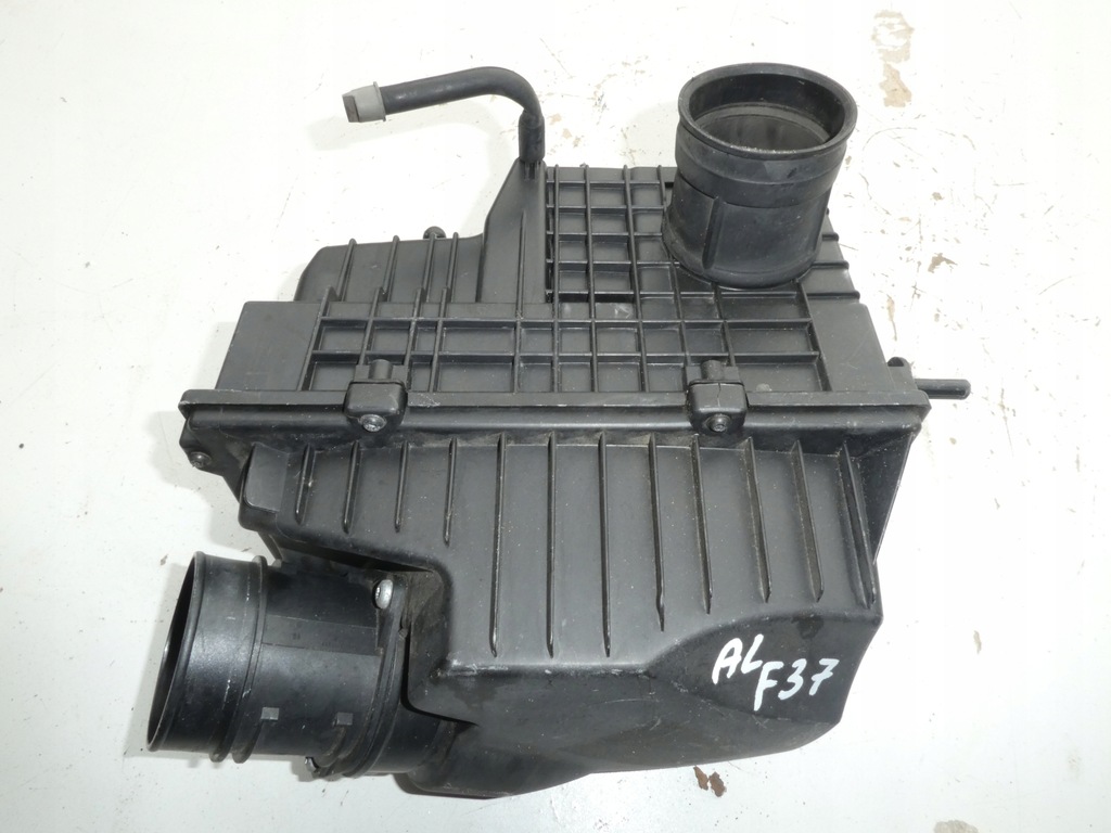 фото №5, Budowa фільтра повітря master iii 2.3 8200751534