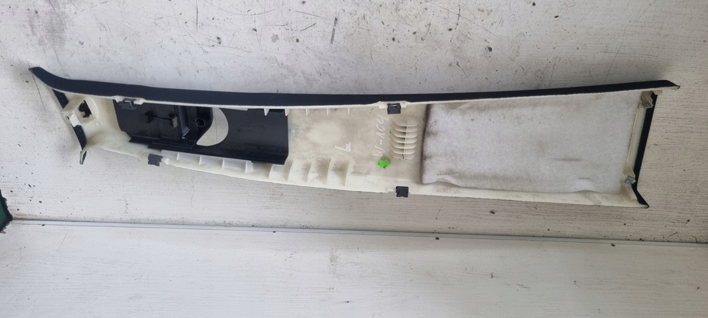 фото №6, Защита обшивка стойка среднего ml w 164