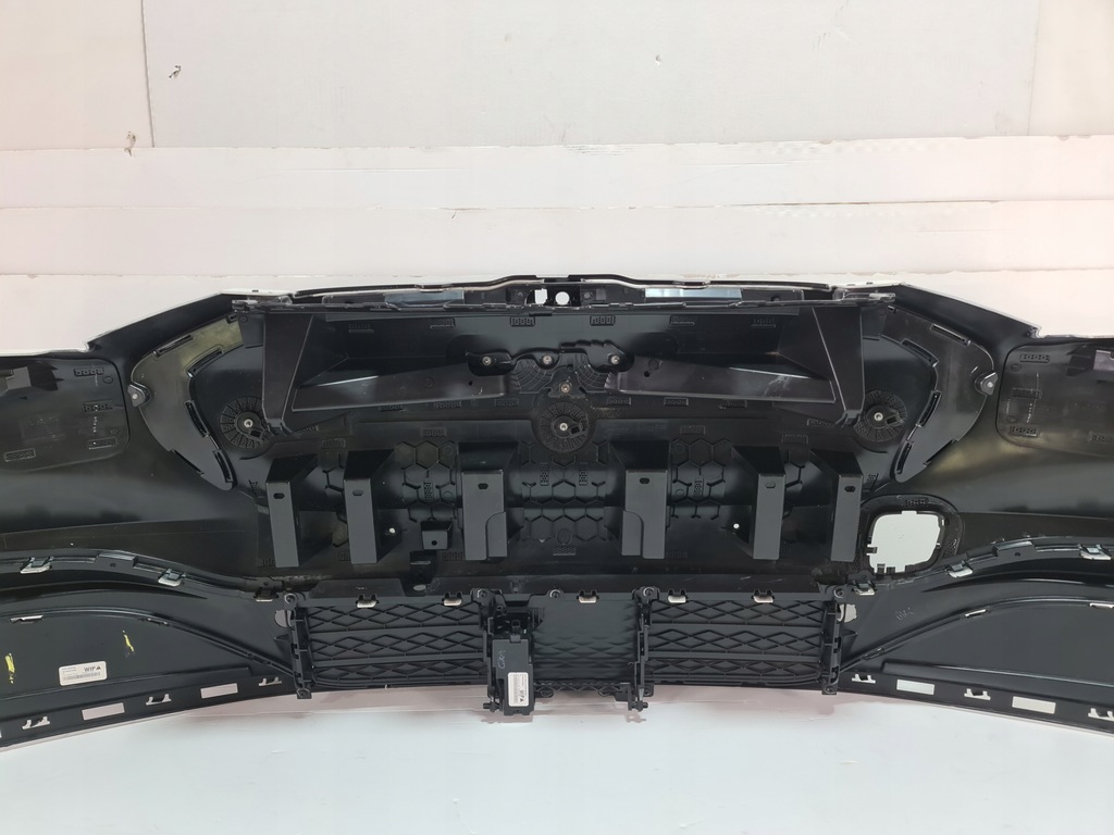 фото №9, Ford mustang mach-e 2021- бампер перед передній