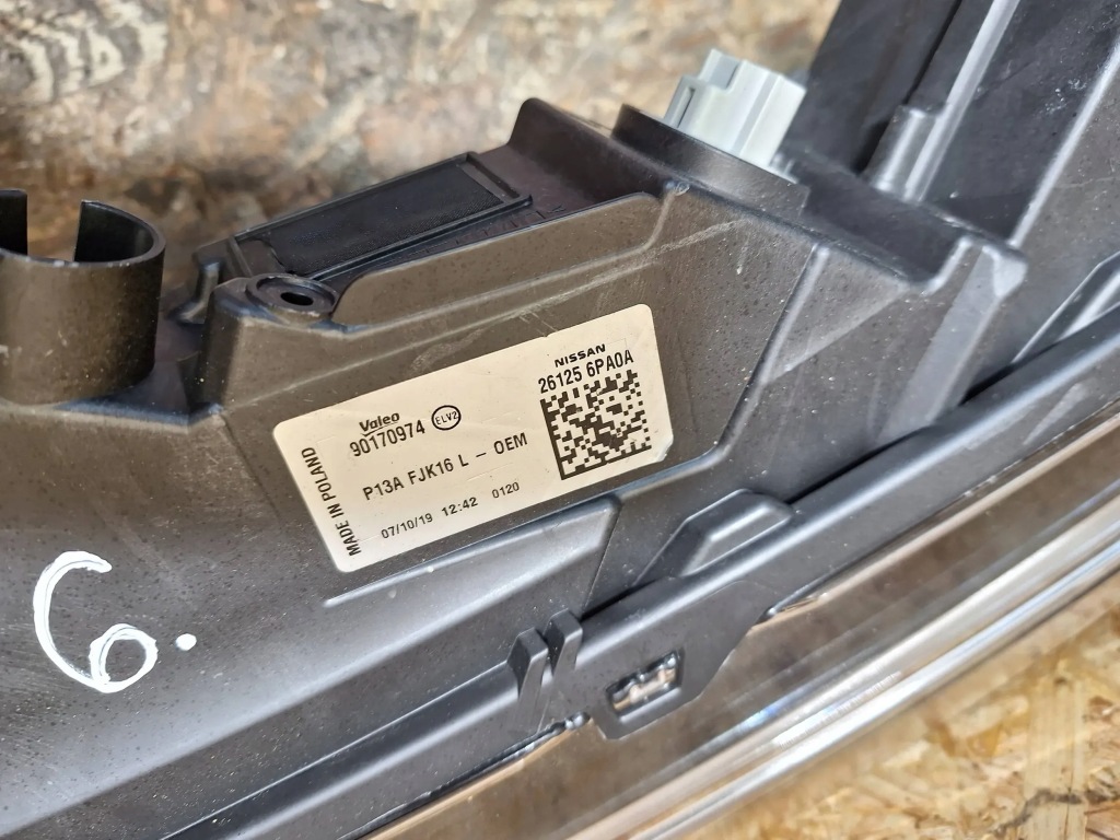 Фара левая перед led drl nissan juke f16 20- 261256pa0a Недорого