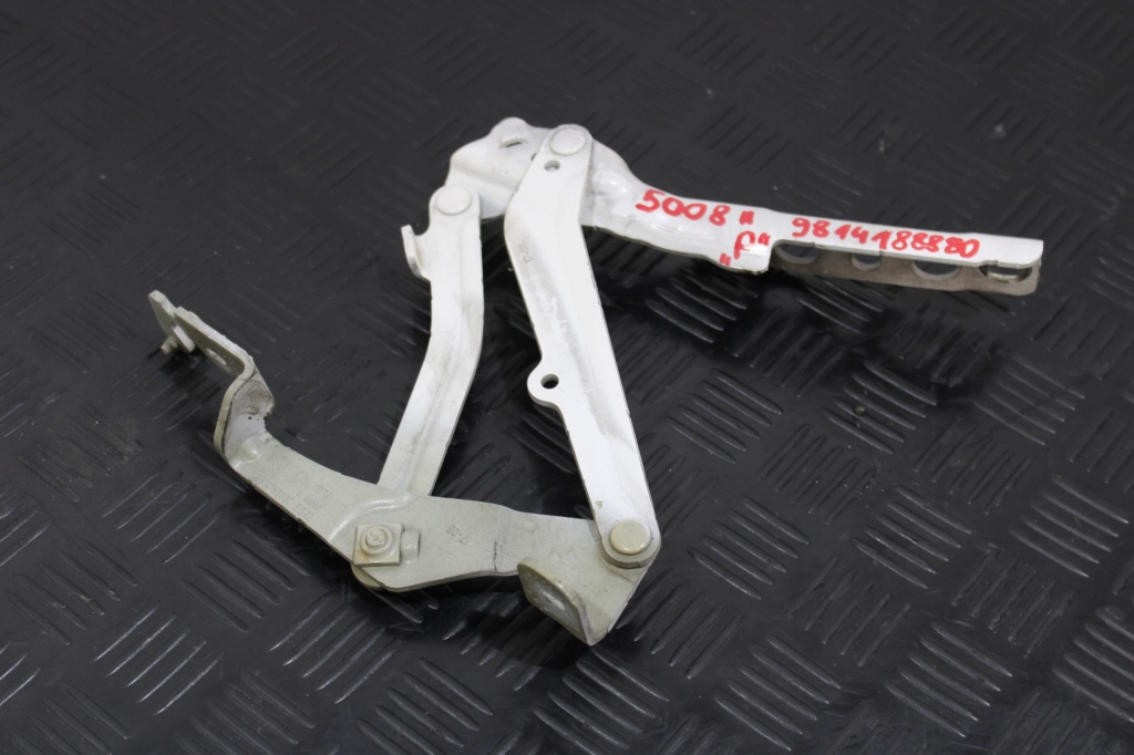 фото №1, Петля капот правий 9814188880 peugeot 5008 ii 2