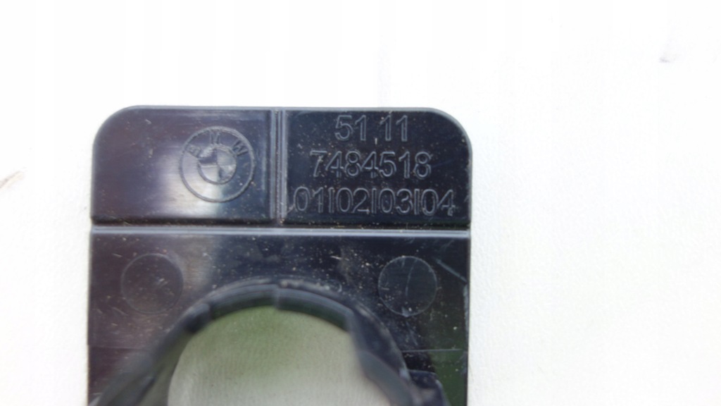 фото №6, Держатели кронштейн датчиков pdc левая правое bmw 2 f46 7484517 7484518