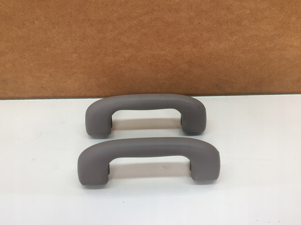 фото №1, Opel astra j iv lift ручка потолочный кронштейн