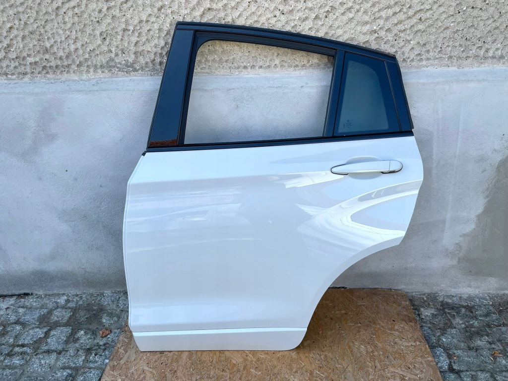 фото №1, Bmw x4 f26 дверь левая задние левый задняя a300