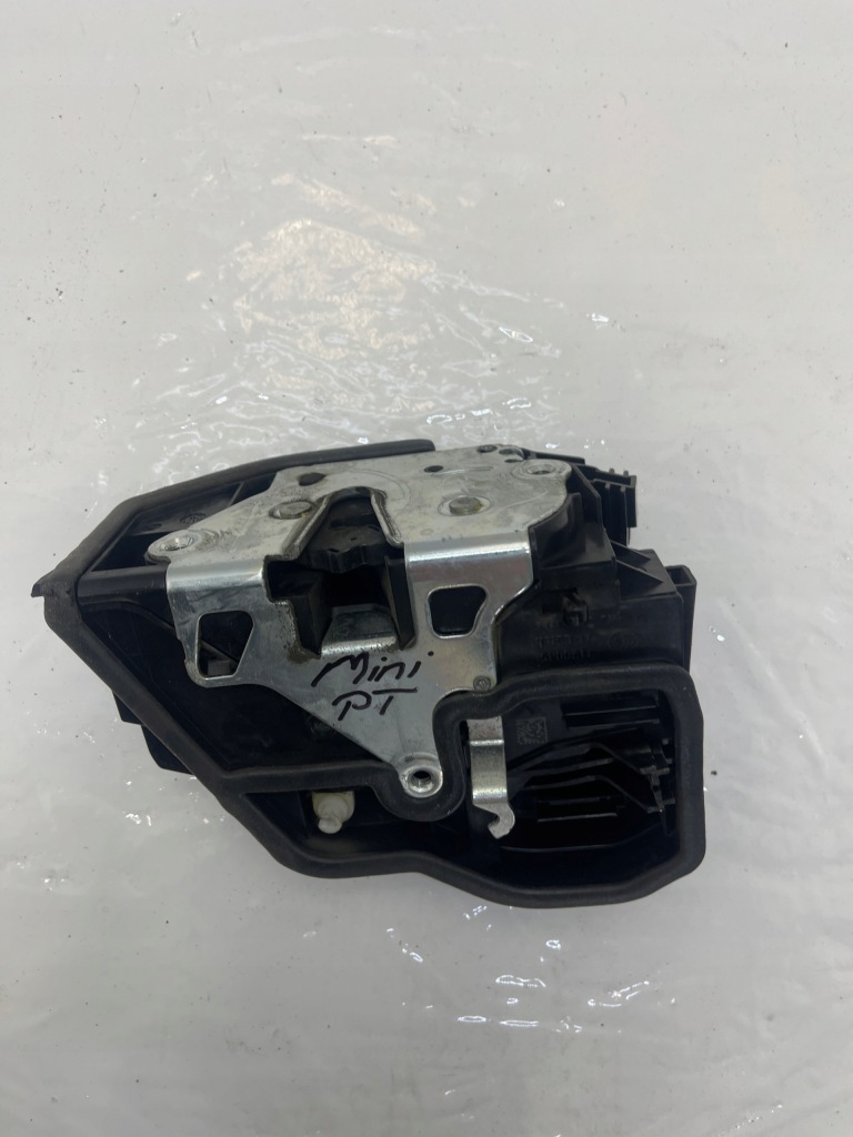 фото №2, Mini r60 countryman замок дверь правый задняя 7318414