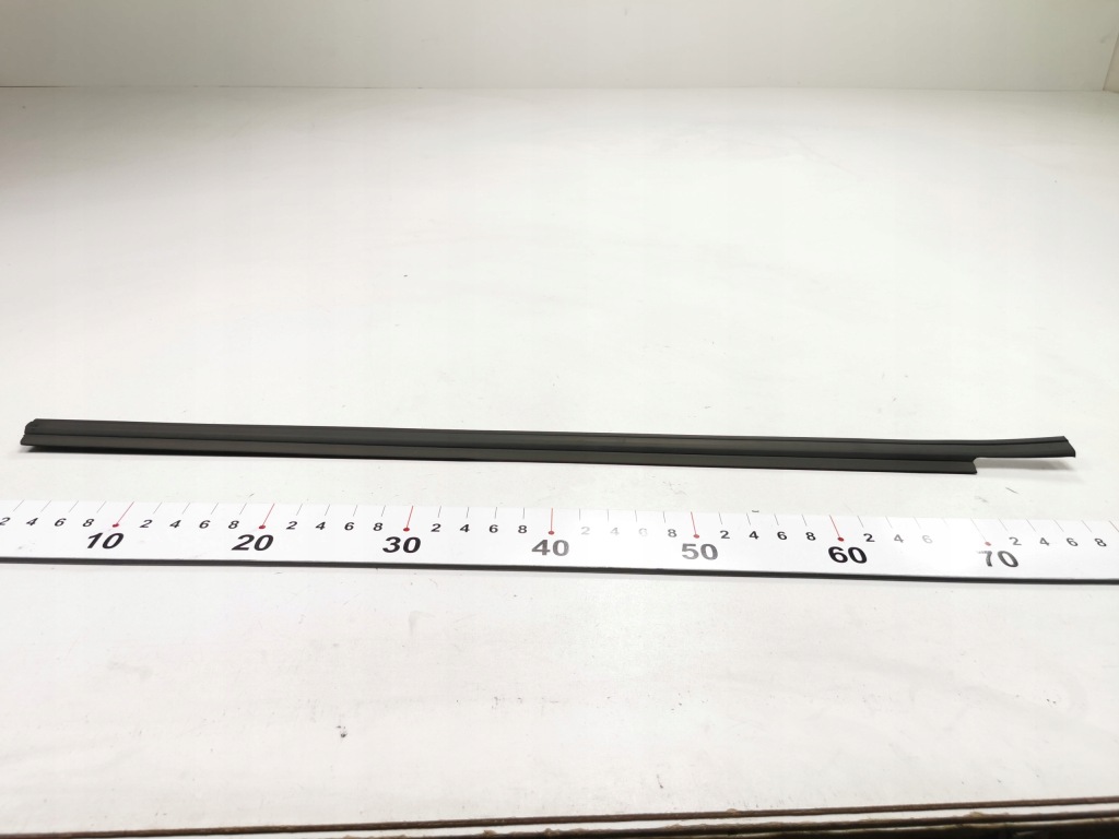 Прокладка – ремінь дверей правий перед ford focus 1998-2005 cak оригінальний номер 1323853 Недорого