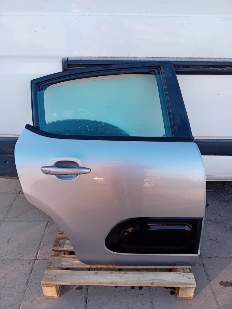 фото №1, Дверь правый задняя citroen c3 iii 20r