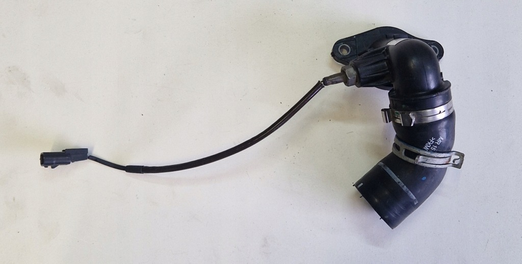 фото №1, Труба повітрозабірник шланг повітря оригінальний номер 147138491r renault nissan 1.5 dci