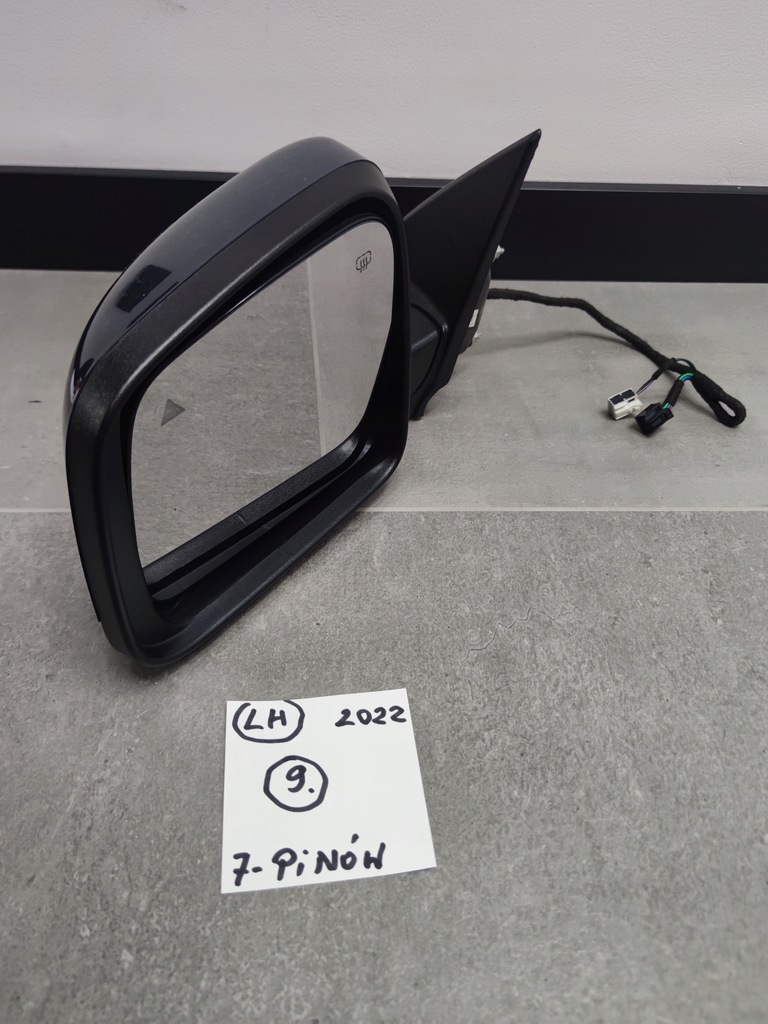 фото №1, Dodge durango левая зеркало мёртвая зона 2020+