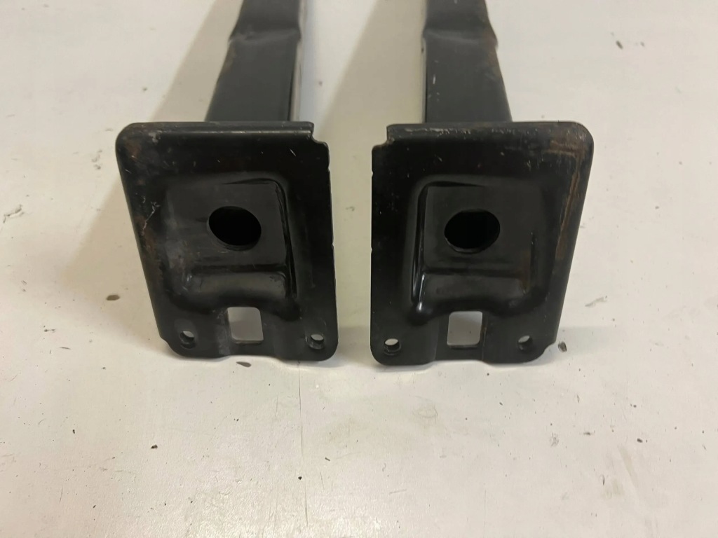 фото №6, Citroen c3 aircross 2017- зона деформации кронштейн балка бампера комплект