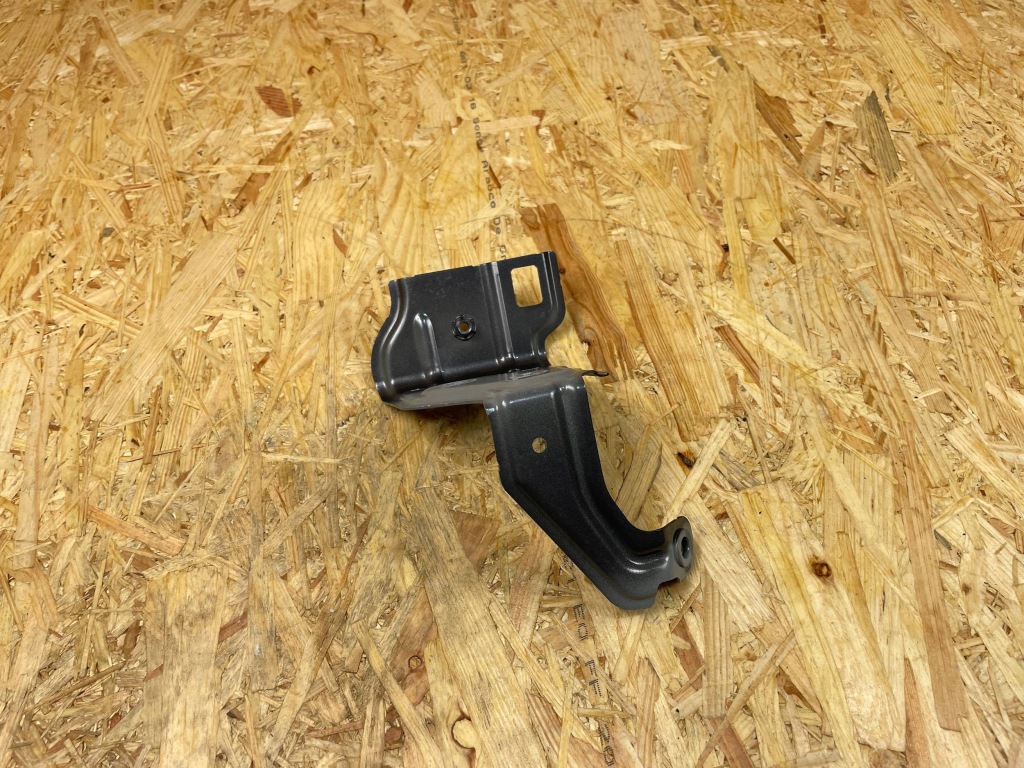 Кронштейн кронштейн кронштейн крыла перед левая mercedes gla h247 a2478811500 Киев