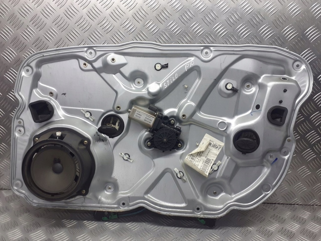 Купить Механизм стекло правый перед fiat stilo 1.6 00467813420