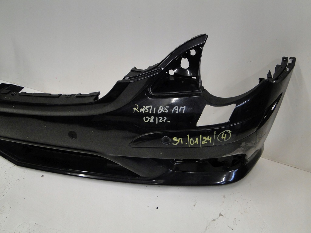 фото №12, Mercedes r w251 251 бампер передній amg na датчики pts i омивачі