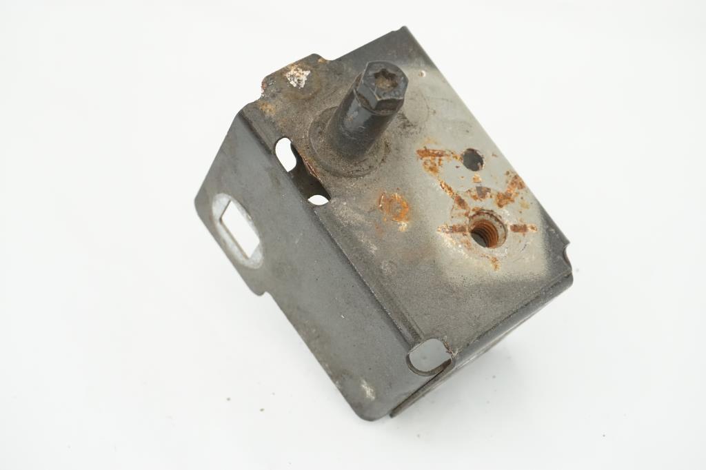 фото №1, Кронштейн кронштейн левый renault grand scenic iii