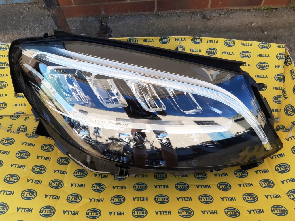 Купить Mercedes c w205 рестайлинг  правый  фара led performance hella