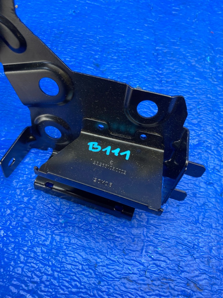 фото №5, Кронштейн балка webasto mercedes w253 2531050002 25.2651.05.0002