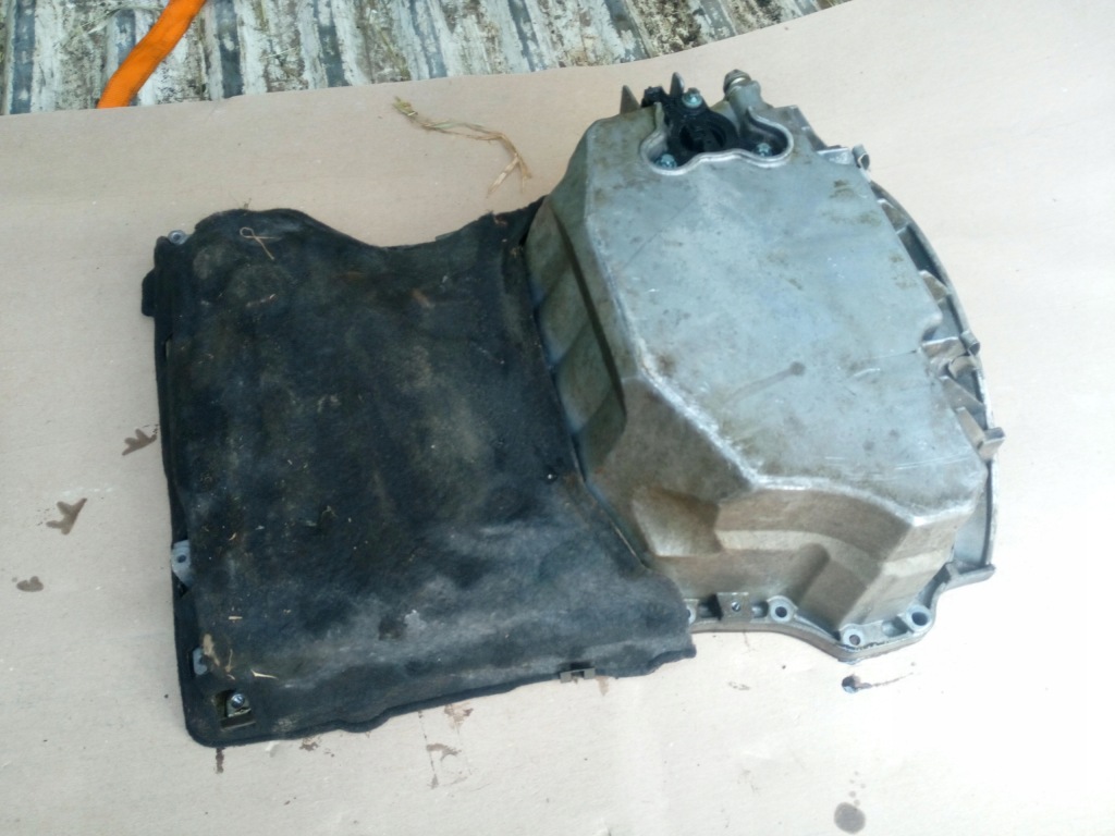 Купити Піддон масляна mercedes clc w203 1.8 k 184 km