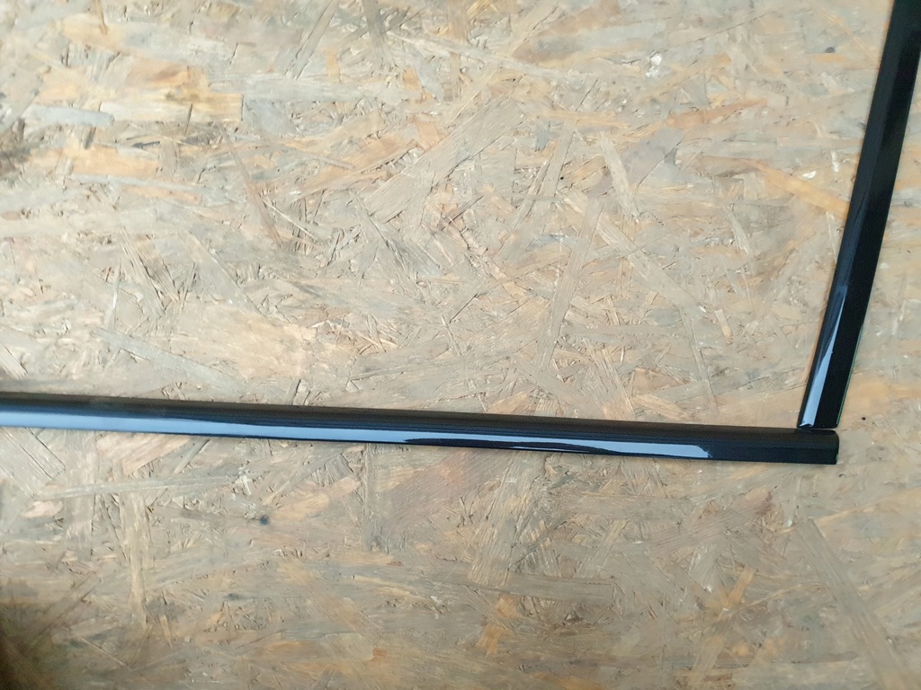 фото №4, Volvo v70 iii молдинг стекло правый задняя