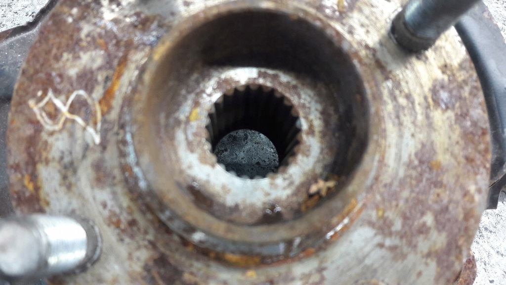 фото №7, Поворотний кулак правий перед nissan pixo