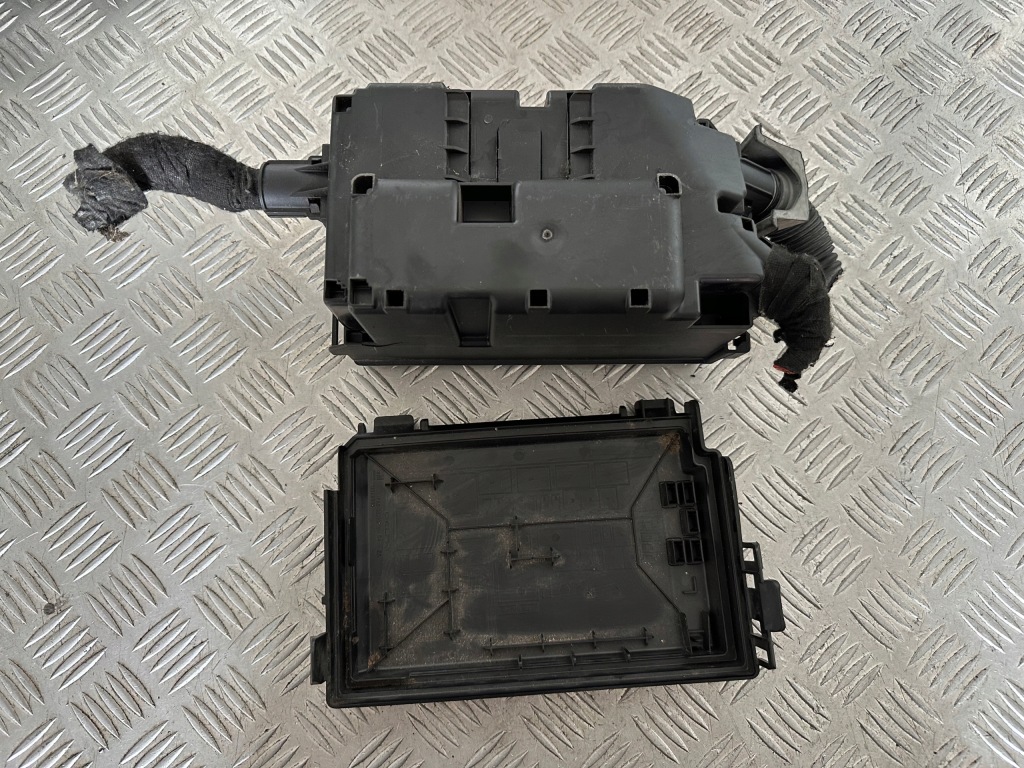 фото №6, Opel meriva b 1.4 turbo коробка предохранителей