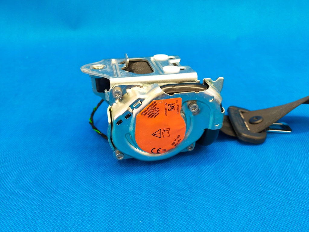 фото №13, Audi a6 c8 4k 23r sedan s-line pas безопасности левый правый задняя 4k8857805g