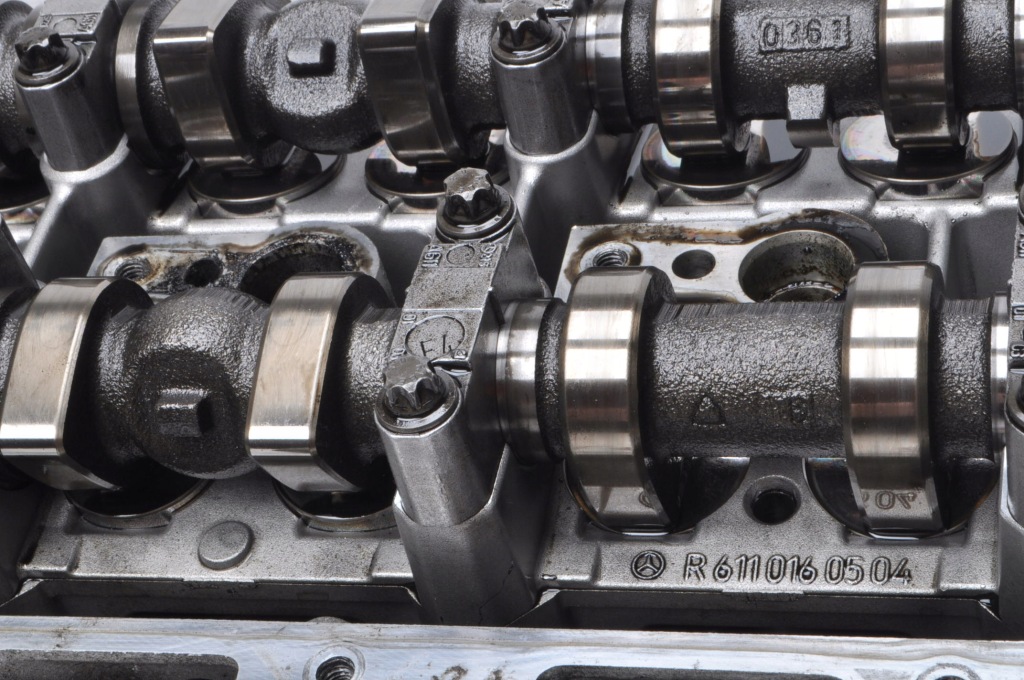 Mercedes w204 2.2 cdi 125kw 170km головка з розподільчі вали з двигуна 646811 Недорого