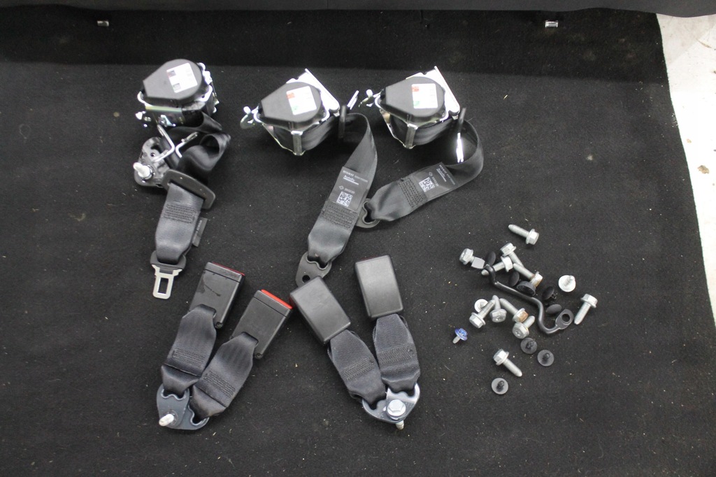 фото №5, Сиденья заднее сиденье переходник van ремни sandero ii lift hb 17-20