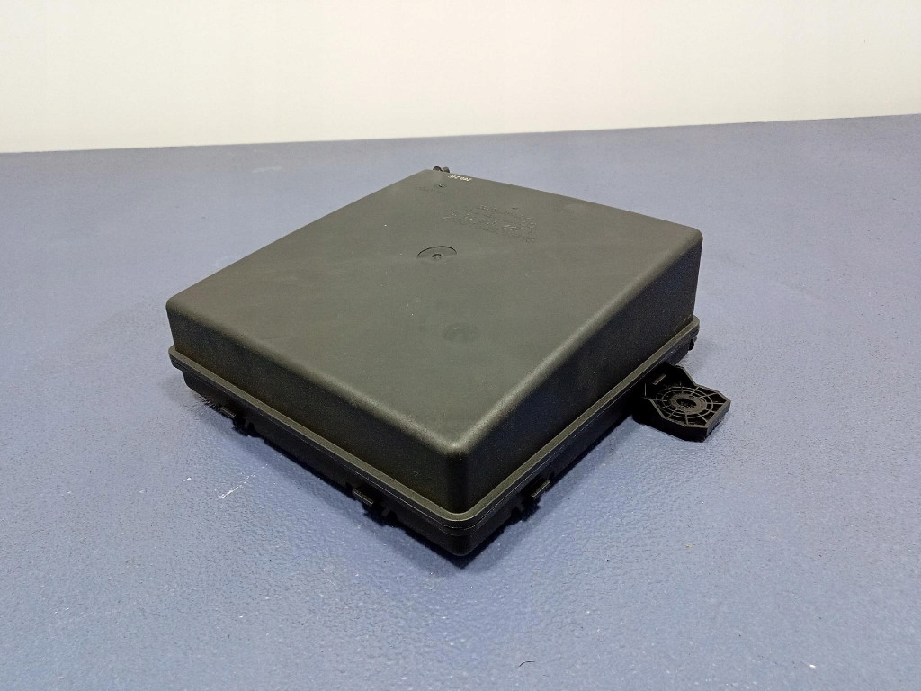 Mercedes s-klasa w223 бак повітря a2228050019 в Україні