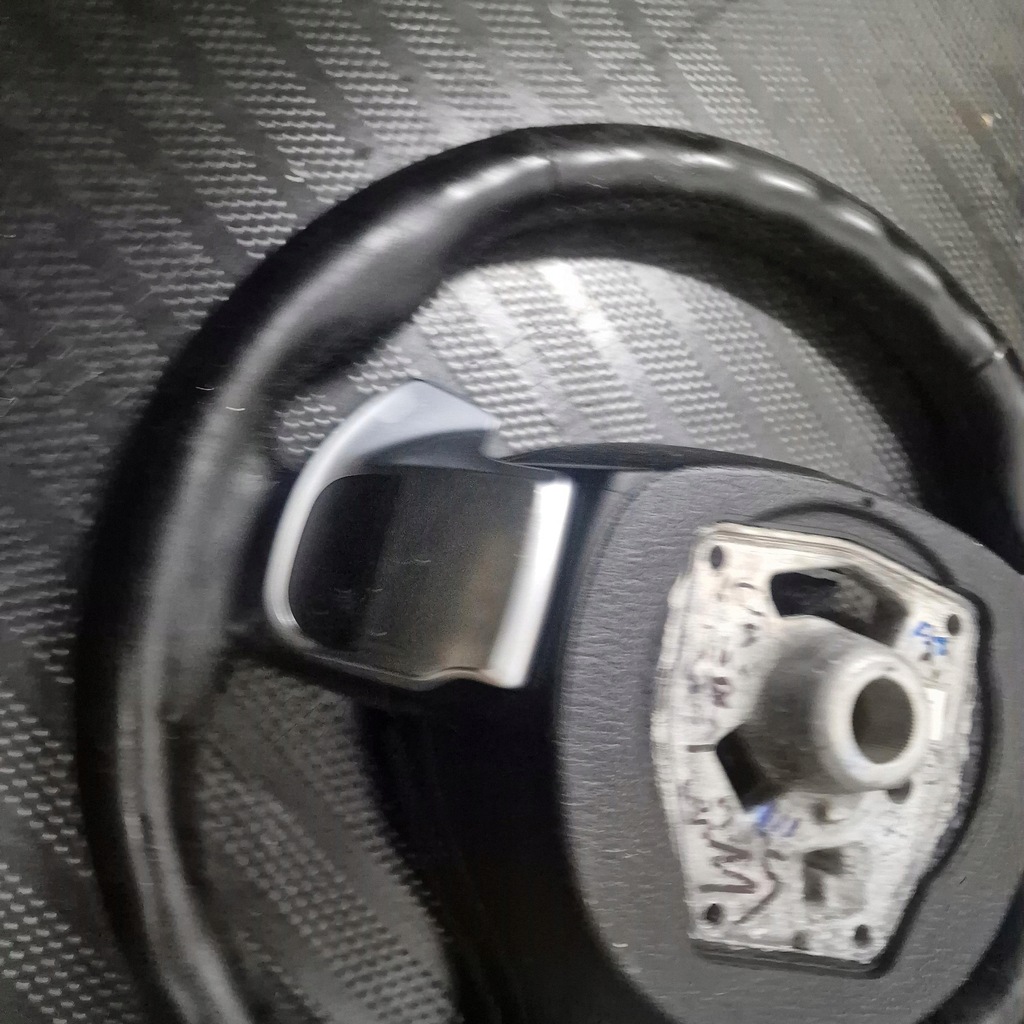 фото №9, Воздуховод m набор bmw f10 f11 лепестки переключения