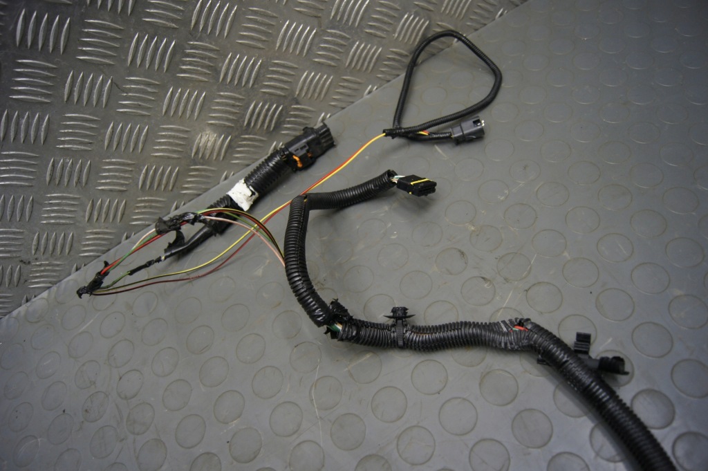 фото №13, Corsa f 1.2 електропроводка джгут відсік двигуна