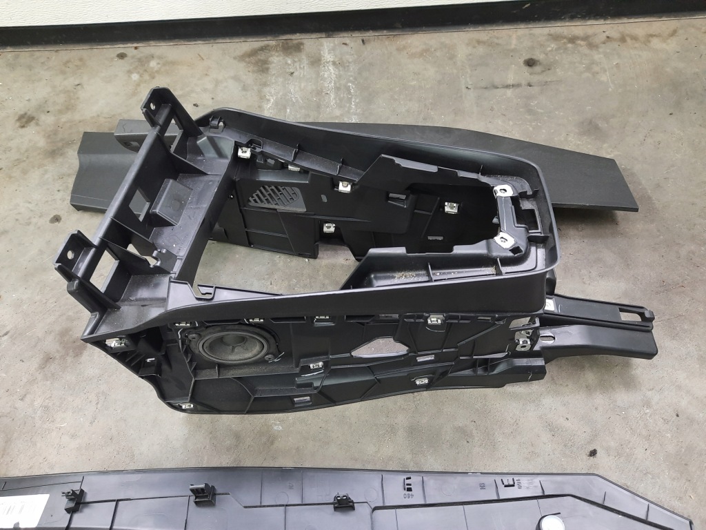 фото №8, Clio v тунель середній usb kompletny