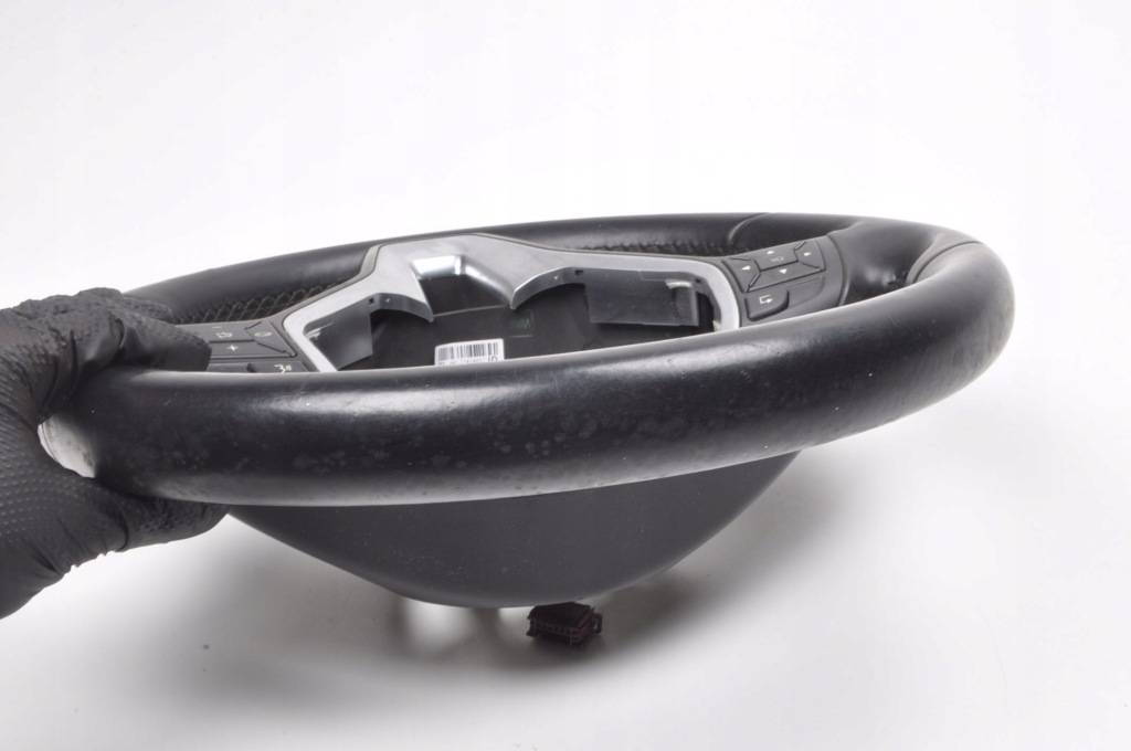 Mercedes w176 руль кожаный многофункциональный a2464603803 Недорого