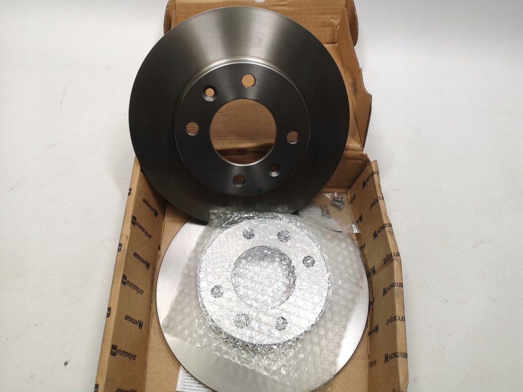 фото №1, Citroen c3 c4 berlingo xsara задня 247mm oem partner