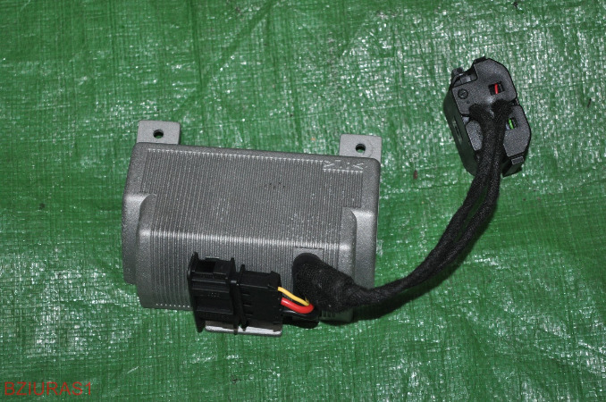 фото №1, Преобразователь штекер разъём vw tiguan 5m0907155